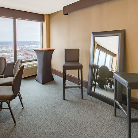 Crowne Plaza Kansas City Downtown By Ihg Eksteriør billede
