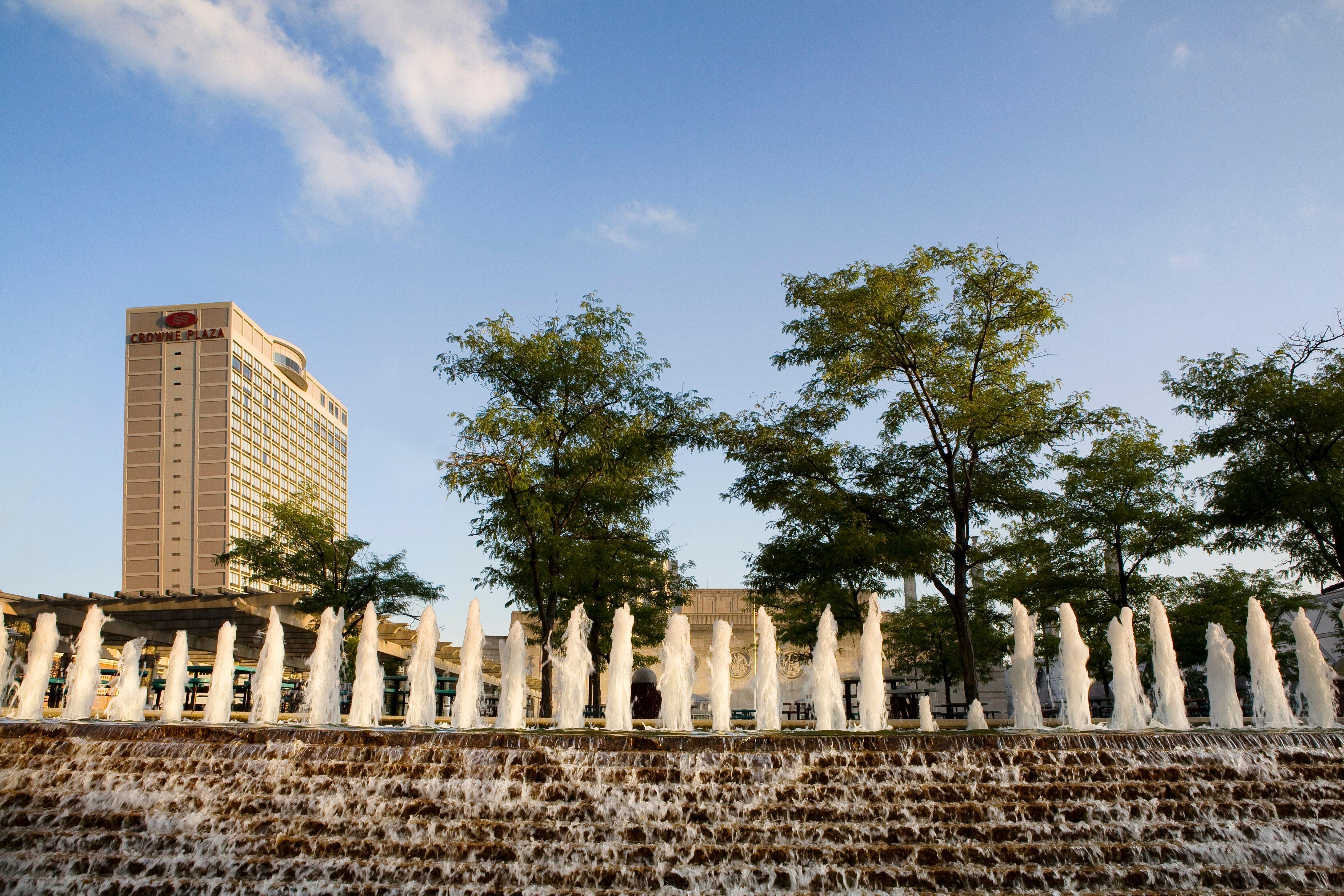 Crowne Plaza Kansas City Downtown By Ihg Eksteriør billede