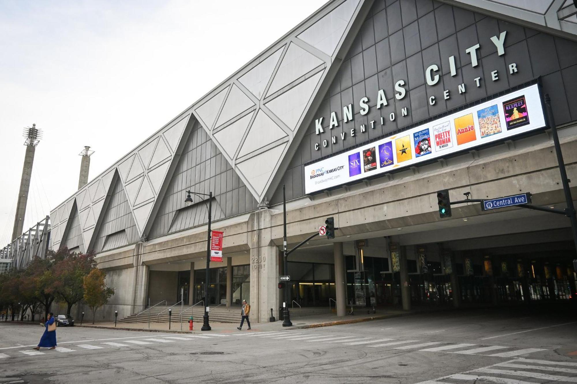 Crowne Plaza Kansas City Downtown By Ihg Eksteriør billede